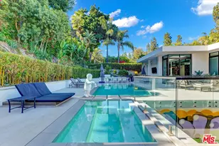 1049 Loma Vista Dr, Beverly Hills, CA 90210 - Photo 9