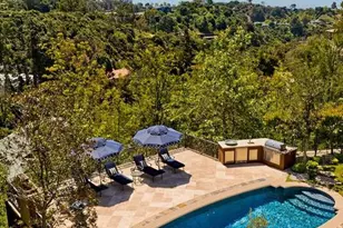 2680 Bowmont Dr, Beverly Hills, CA 90210 - Photo 17