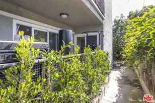 9005 Cynthia St, West Hollywood, CA 90069 - Photo 27