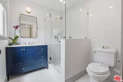 6418 Waring Ave, Los Angeles, CA 90038 - Photo 9