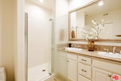 11920 Goshen Ave #101, Los Angeles, CA 90049 - Photo 27