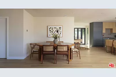 4100 Don Diablo Dr, Los Angeles, CA 90008 - Photo 13