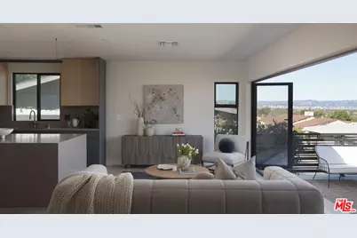 4100 Don Diablo Dr, Los Angeles, CA 90008 - Photo 5