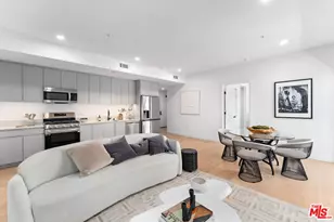 904 S New Hampshire Ave, Los Angeles, CA 90006 - Photo 9