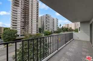10450 Wilshire Blvd, Los Angeles, CA 90024 - Photo 13