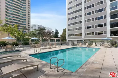 10450 Wilshire Blvd #4F, Los Angeles, CA 90024 - Photo 15