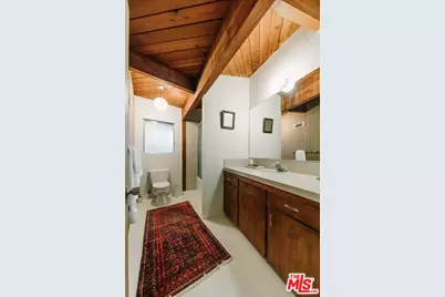 630 Hightree Rd, Santa Monica, CA 90402 - Photo 23