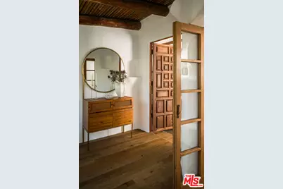 742 N Sycamore Ave, Los Angeles, CA 90038 - Photo 51