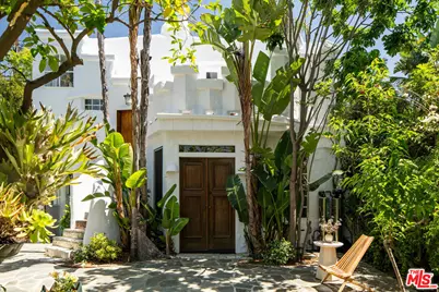 742 N Sycamore Ave, Los Angeles, CA 90038 - Photo 43