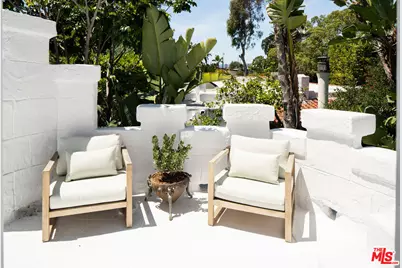 742 N Sycamore Ave, Los Angeles, CA 90038 - Photo 55