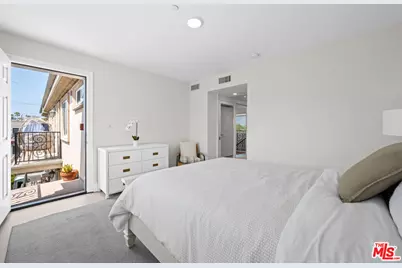3000 Grand Canal, Venice, CA 90291 - Photo 29