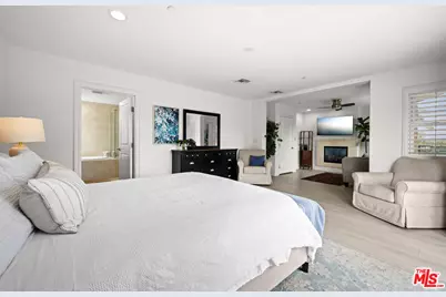 3000 Grand Canal, Venice, CA 90291 - Photo 17