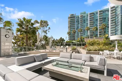13600 Marina Pointe Dr #705, Marina del Rey, CA 90292 - Photo 25