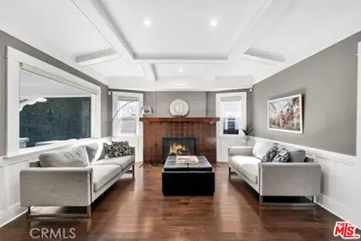 119 S Hobart Blvd, Los Angeles, CA 90004 - Photo 5