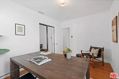 924 E Glenoaks Blvd, Glendale, CA 91207 - Photo 17