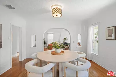 924 E Glenoaks Blvd, Glendale, CA 91207 - Photo 11
