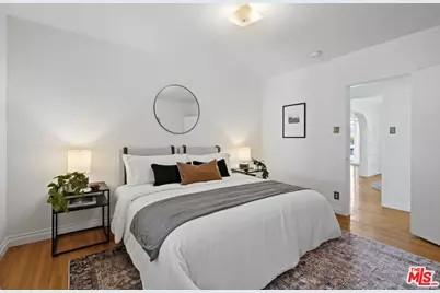 924 E Glenoaks Blvd, Glendale, CA 91207 - Photo 21