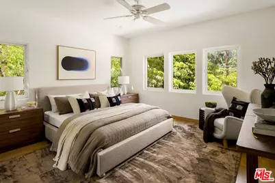 8040 Woodrow Wilson Dr, Los Angeles, CA 90046 - Photo 15