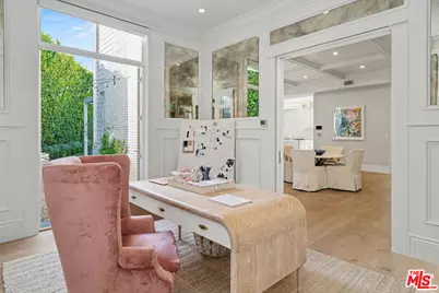13210 Haney Pl, Los Angeles, CA 90049 - Photo 23