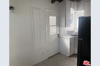4207 S Centinela Ave, Los Angeles, CA 90066 - Photo 7