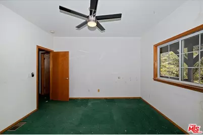 267 Davos Ct, Crestline, CA 92325 - Photo 19