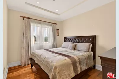 329 S Clark Dr, Beverly Hills, CA 90211 - Photo 33