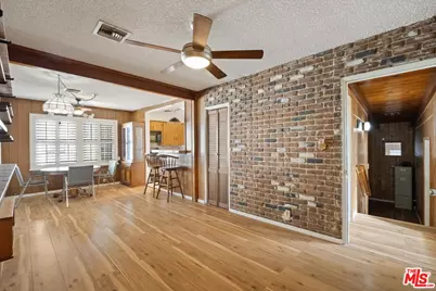 2124 W 112th St, Los Angeles, CA 90047 - Photo 9