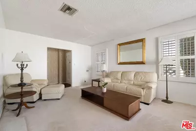 2124 W 112th St, Los Angeles, CA 90047 - Photo 5