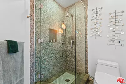 625 Huntley Dr #4, West Hollywood, CA 90069 - Photo 19