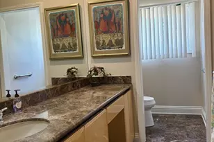 414 N Las Palmas Ave, Los Angeles, CA 90004 - Photo 17