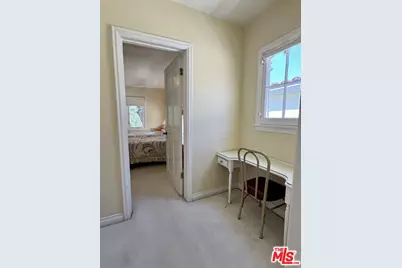 414 N Las Palmas Ave, Los Angeles, CA 90004 - Photo 27