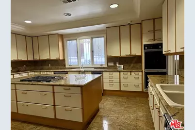 414 N Las Palmas Ave, Los Angeles, CA 90004 - Photo 13