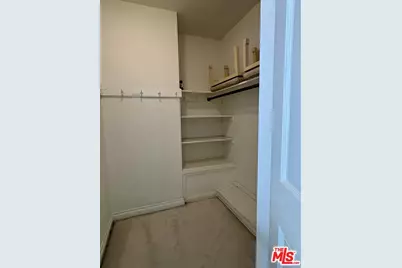 414 N Las Palmas Ave, Los Angeles, CA 90004 - Photo 29