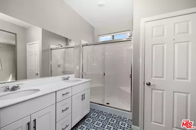 757 Daniel Freeman Cir, Inglewood, CA 90301 - Photo 11