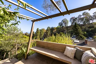 1362 Marinette Rd, Pacific Palisades, CA 90272 - Photo 43