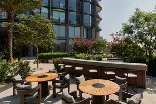 211 W Elm Ct, Los Angeles, CA 90067 - Photo 19