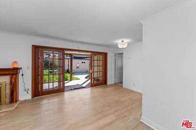 23032 Mobile St, West Hills, CA 91307 - Photo 7