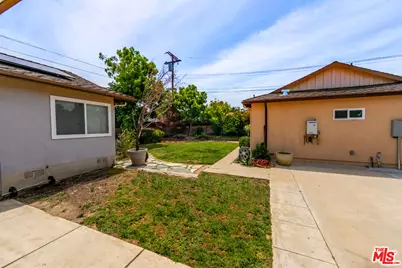 23032 Mobile St, West Hills, CA 91307 - Photo 47