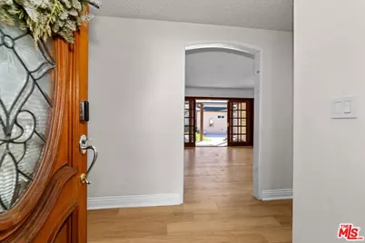 23032 Mobile St, West Hills, CA 91307 - Photo 5