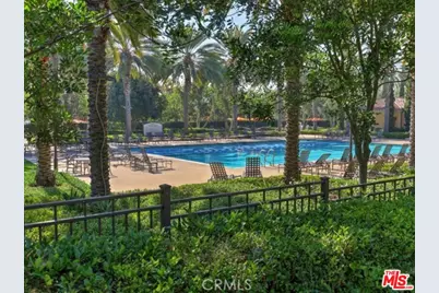 111 Tallowood, Irvine, CA 92620 - Photo 37