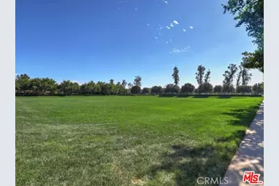111 Tallowood, Irvine, CA 92620 - Photo 43