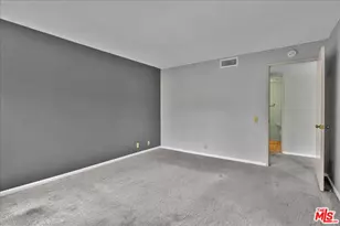 325 E Via Escuela, Palm Springs, CA 92262 - Photo 17