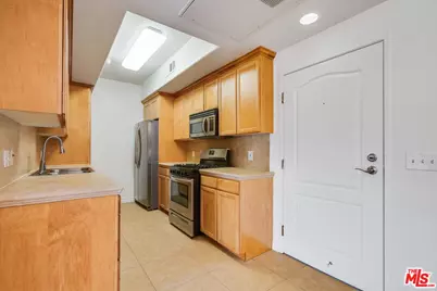 3328 Oakhurst Ave #207, Los Angeles, CA 90034 - Photo 3