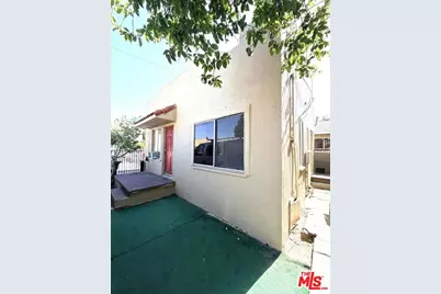 1842 E 71st St, Los Angeles, CA 90001 - Photo 11