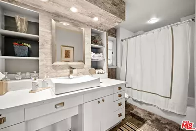 2618 Mandeville Canyon Rd, Los Angeles, CA 90049 - Photo 25