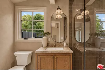 12610 Sarah St, Studio City, CA 91604 - Photo 27