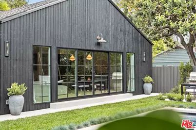 12610 Sarah St, Studio City, CA 91604 - Photo 37