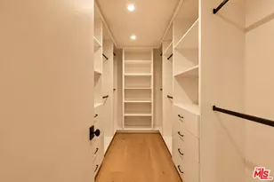 12610 Sarah St, Studio City, CA 91604 - Photo 23