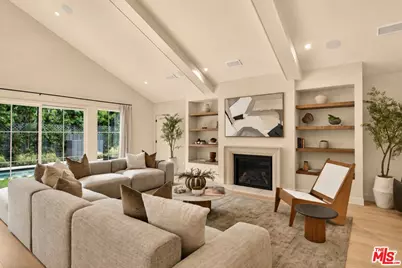 12610 Sarah St, Studio City, CA 91604 - Photo 5