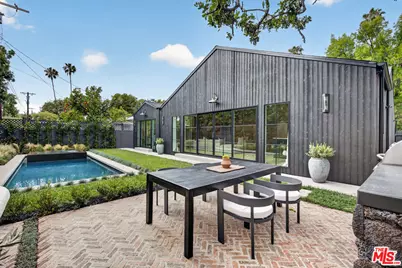 12610 Sarah St, Studio City, CA 91604 - Photo 35